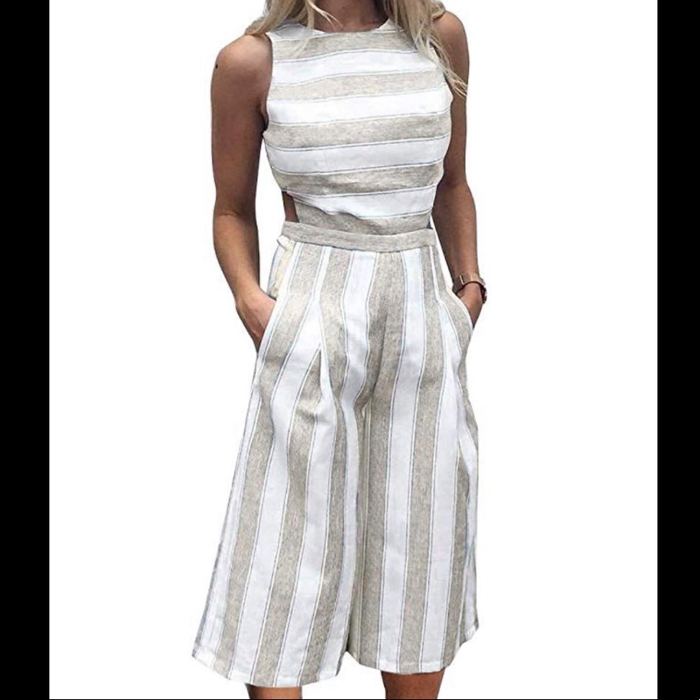 Women’s Striped Jumpsuit & Romper w/ pockets SZ M